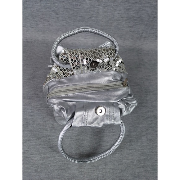 Two Pieces of Bow Sequins Small Hand Bags - Picture 9 of 10